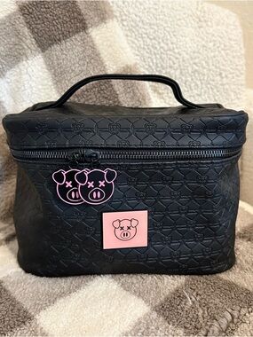 Jeffrey Star Cosmetics X Shane Dawson Makeup Bag